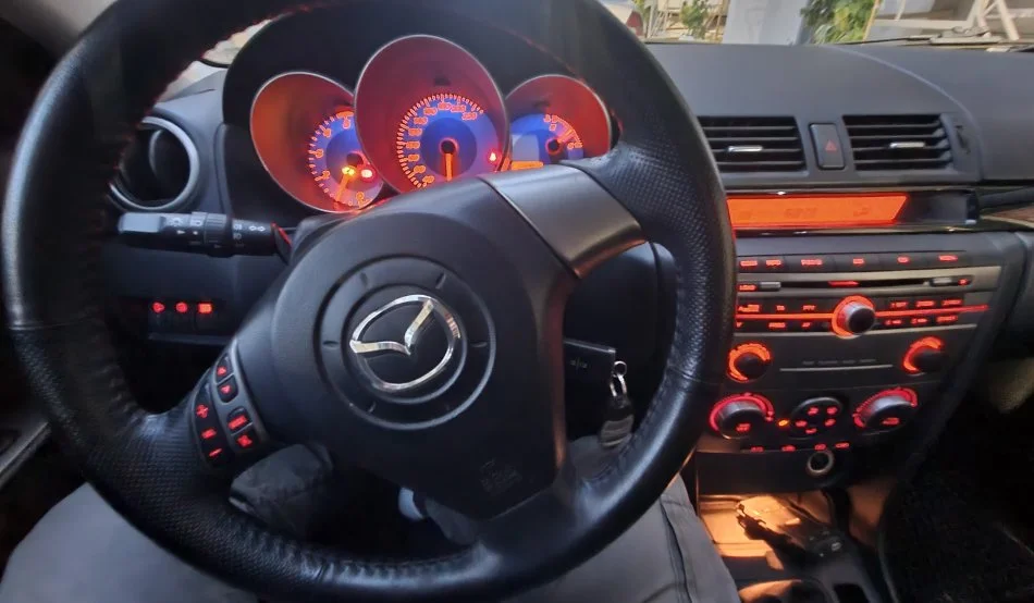 Mazda 3 me imjant ngrohje 182k km