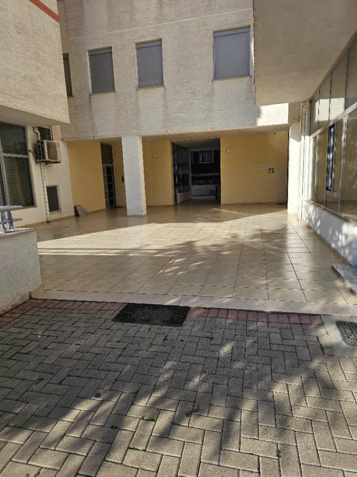 shitet nga Pronari, pa-komision apartament 2+1+Aneks+Ballkon Kati 4, 135 m² 244.999 € (Rrapo hekali)