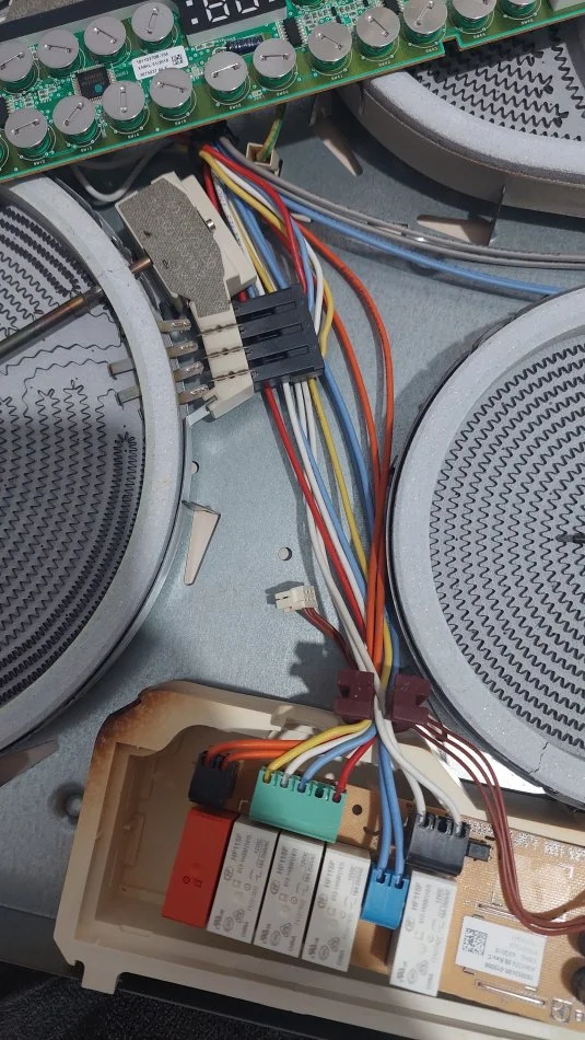 Tirane, ofroj Bolier Riparim Elektroshtepiake