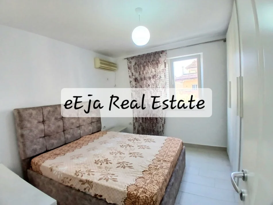 Tirane, shitet apartament 2+1+Ballkon Kati 3, 75 m² 158.000 € (Rruga e kavajes)