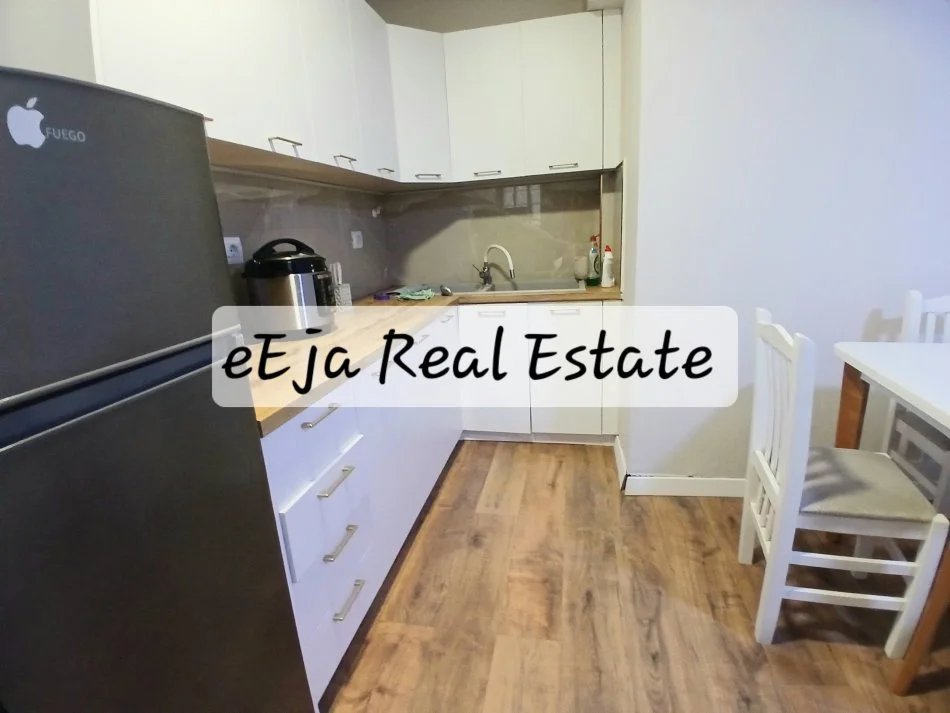 Tirane, jepet me qera apartament 1+1 Kati 2, 60 m² 550 € (Mohamed gjollesha)