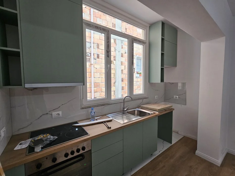 Tirane, ankand apartament 2+1+Ballkon Kati 1, 90 m² (Filip shiroka)