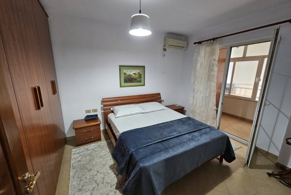 Tirane, jepet me qera apartament 2+1 Kati 6, 110 m² 700 € (Rruga Sami Frasheri)