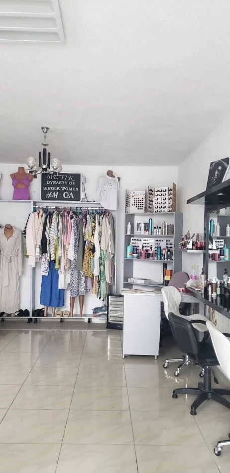 Pogradec, shitet dyqan Kati 0, 30 m² 50.000 € 