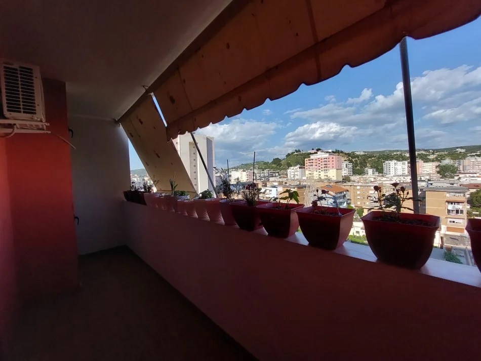 Vlore, shitet apartament 2+1 Kati 7, 119 m² 180.000 € 