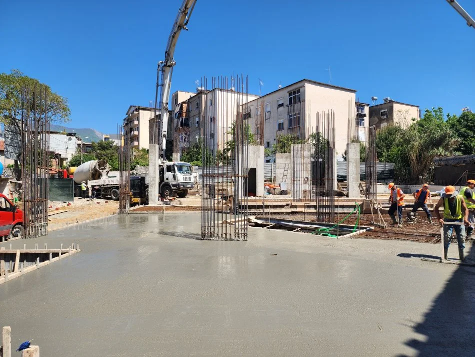 Tirane, shes apartament 2+1+Ballkon Kati 6, (SHKOLLA E BALETIT)