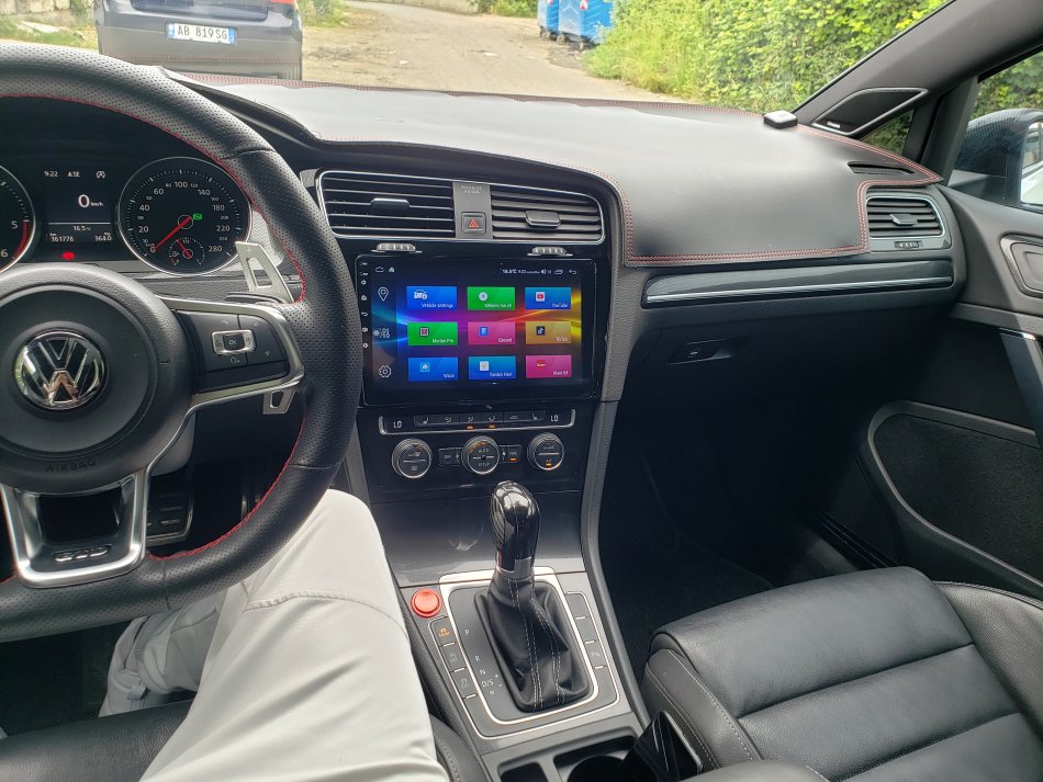 Tirane, shitet makine Golf 7 GTD Nafte, e bardhë automatik Kondicioner 160.000 km 15.000 €