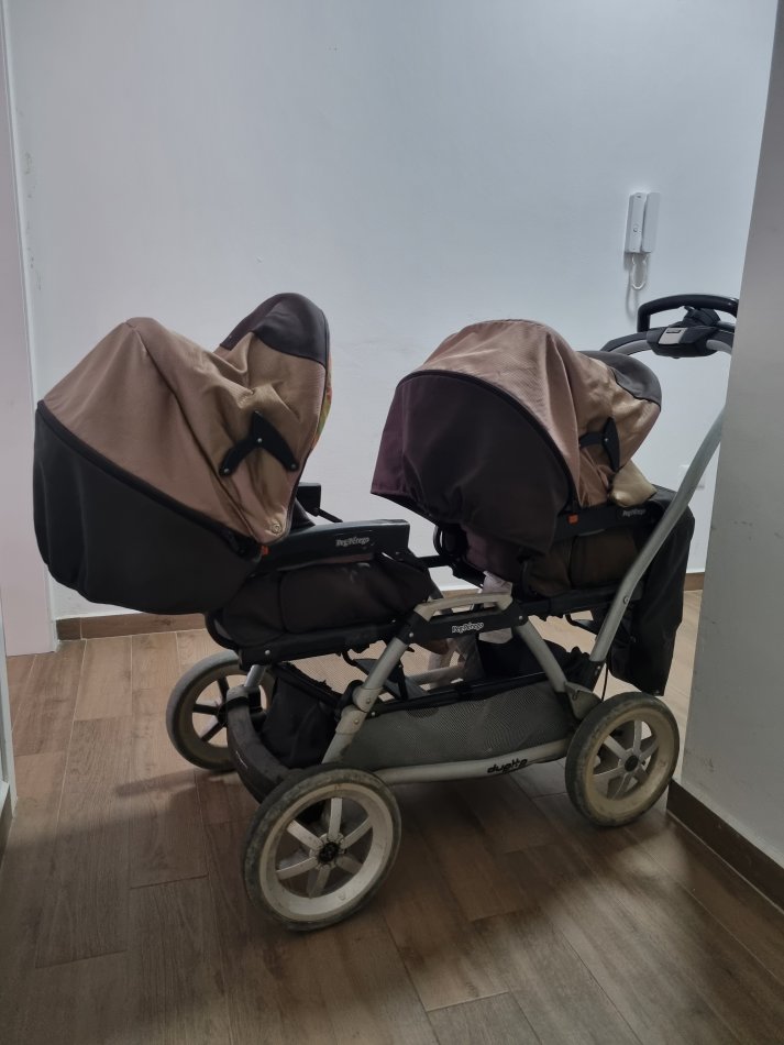 Tirane, shes Karroce per binjake 120 eur pegperego 120 €