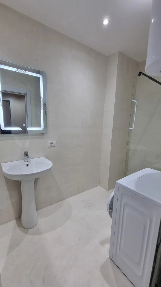 Tirane, shes apartament 1+1+Aneks+Ballkon Kati 7, 60 m² 125.000 € (Prane Shkolles Qazim Turdiu)