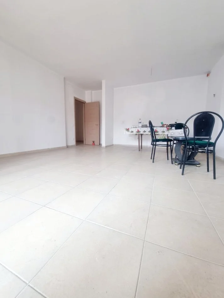 Durres, shes apartament 3+1+Ballkon Kati 3, 134 m² 118.000 € (Tropikali)