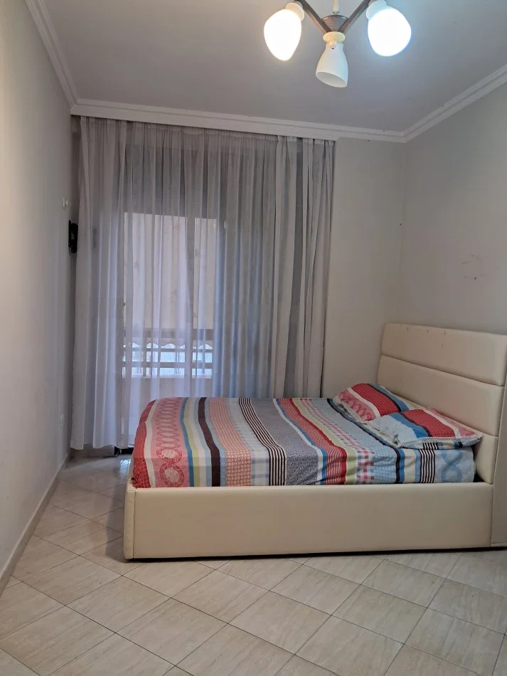 Tirane, jap me qera apartament 1+1+Aneks+Ballkon Kati 6, 67 m² 550 € 