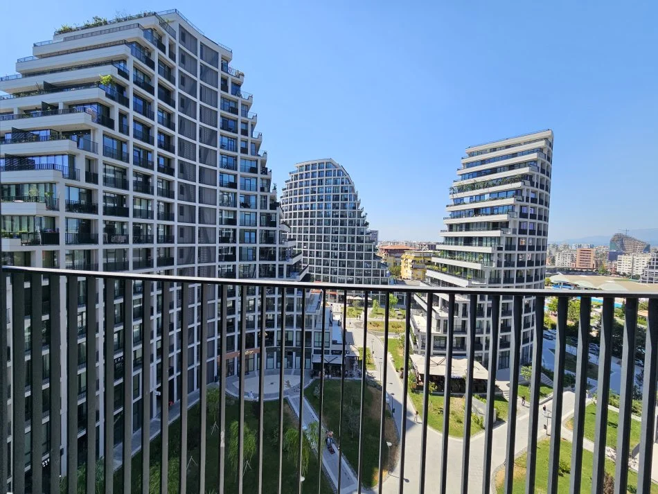 Tirane, shitet apartament 3+1+Ballkon Kati 11, 182 m² 613.655 € (Rruga Kristo Luarasi)