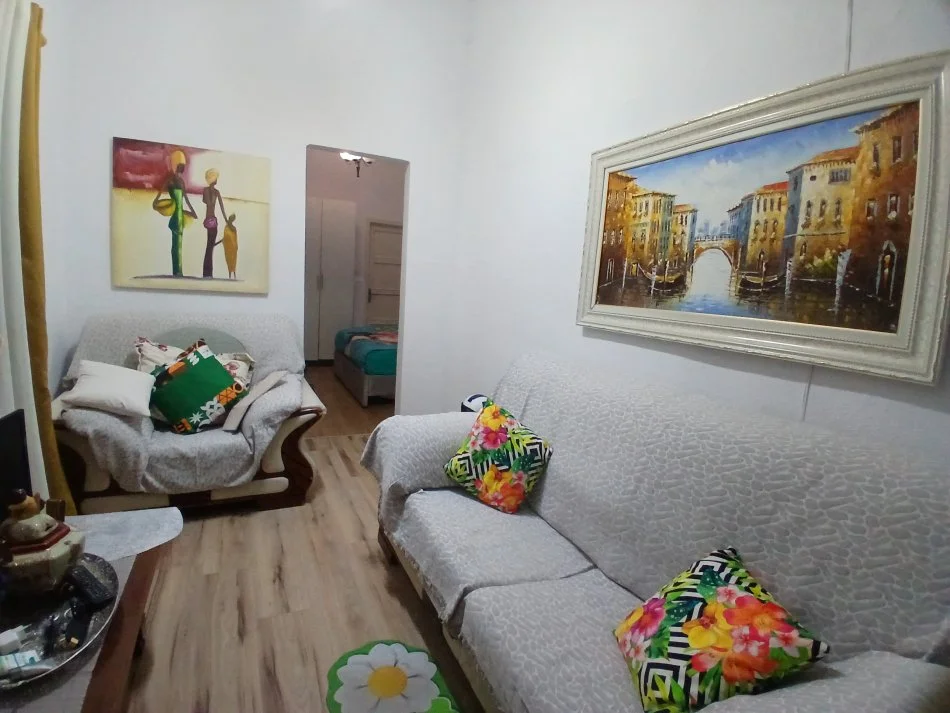 Tirane, jepet me qera apartament 1+1+Aneks Kati 1, 70 m² 500 € (Mine peza)