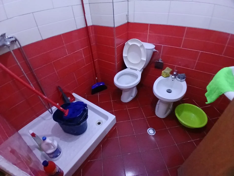 Tirane, jepet me qera apartament 2+1+Ballkon Kati 5, 90 m² 500 € (Karburant kastrati)