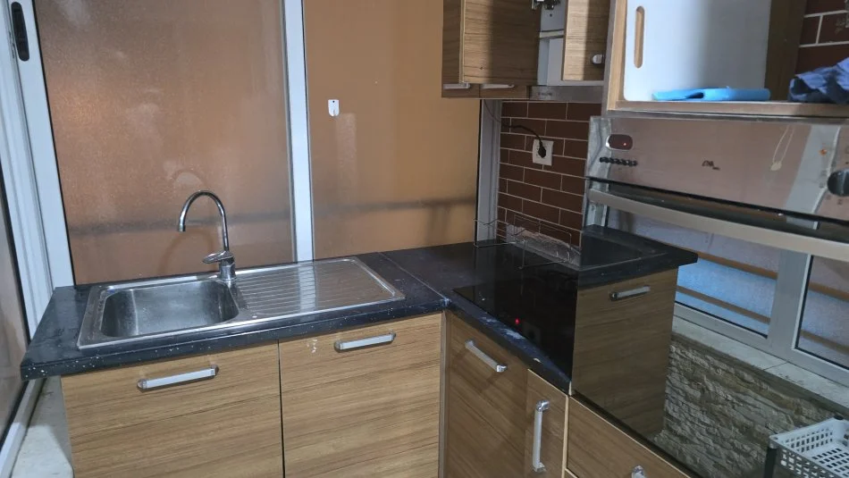 Tirane, jepet me qera apartament 2+1+Ballkon Kati 2, 70 m² 500 € (Kodra e diellit)