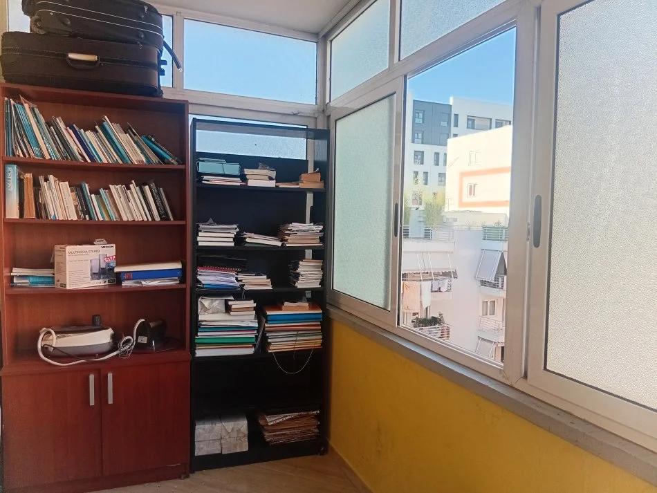 Tirane, jepet me qera apartament 1+1+Aneks+Ballkon Kati 8, 60 m² 450 € (Jordan Misja Blv Ri)