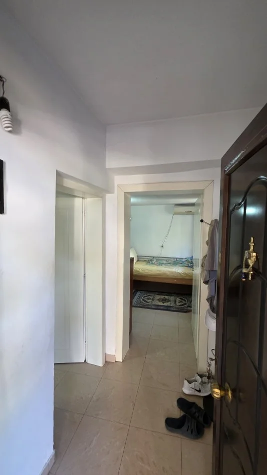 Lushnje, shitet apartament 1 Katshe Kati 0, 300 m² 