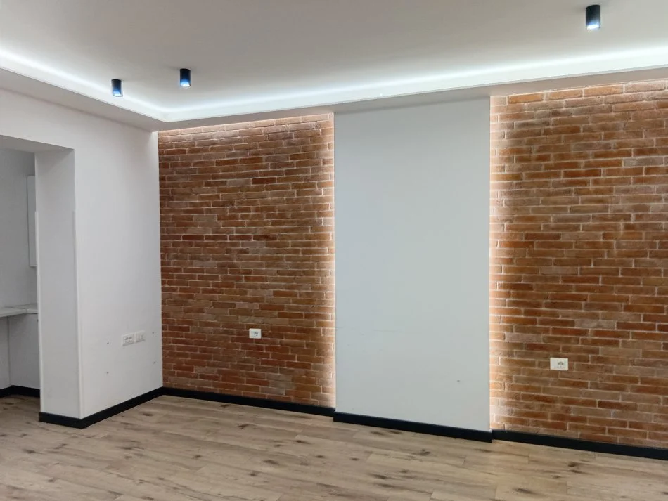 Tirane, shitet apartament 1+1 Kati -1, 62 m² 158.000 € (Gjimnazi Petro Nini)