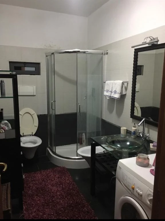 Don bosko (kryqezimi te Er Petrol), jap 2+1+Ballkon Kati 9, 115 m² 700 € (Don Bosko)