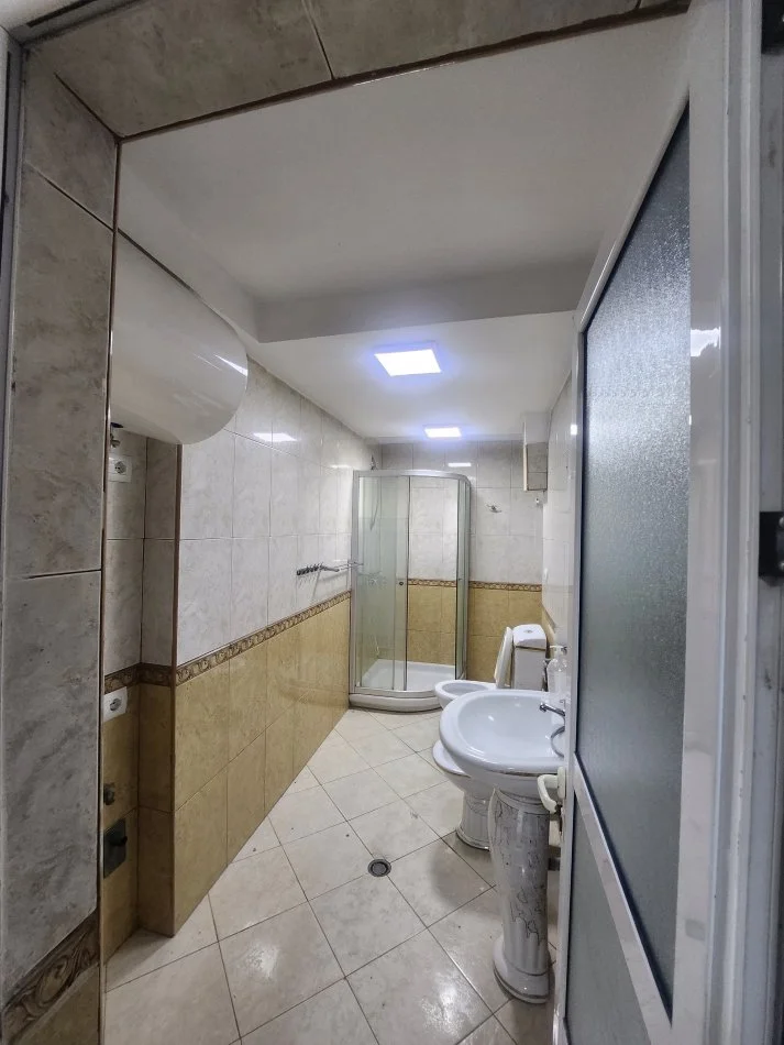 Tirane, shes apartament 2+1 Kati 2, 85 m² 250.000 € 