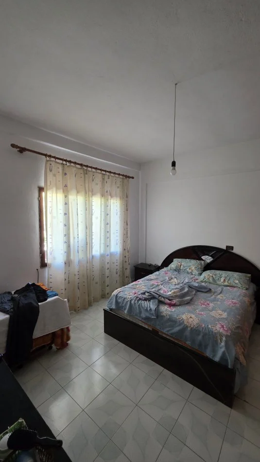 Lushnje, shitet shtepi 2 Katshe Kati 0, 300 m² 