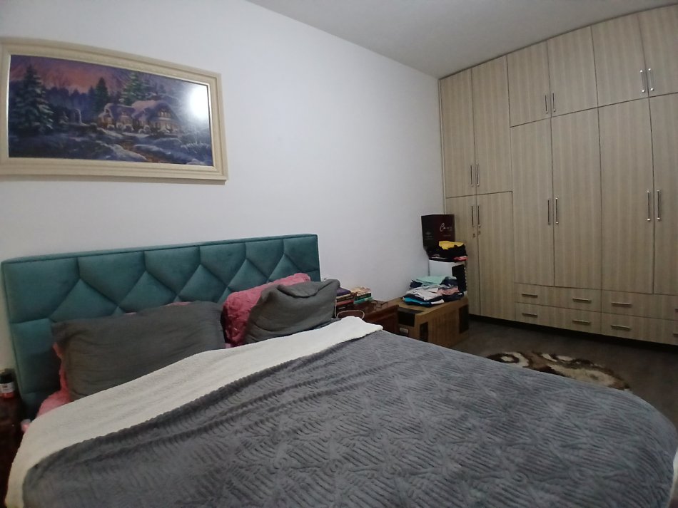 Tirane, jepet me qera apartament 1+1+Ballkon Kati 6, 70 m² 400 € (Nela 3)