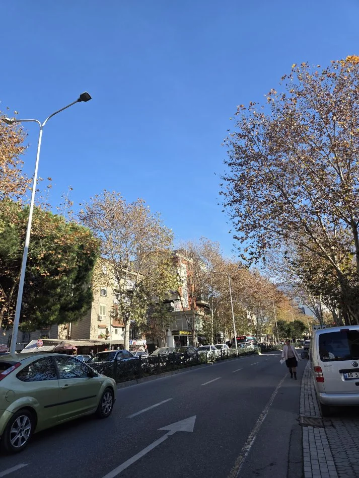 Shes garsonier okazion 65Milion leke Medreseja