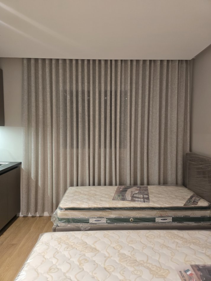 Tirane, jepet me qera garsonier Kati 4, 25 m² 402 € (Hoxha Tasin)