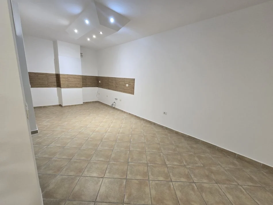 Tirane, shitet apartament Kati 1, 120 m² 228.000 € 