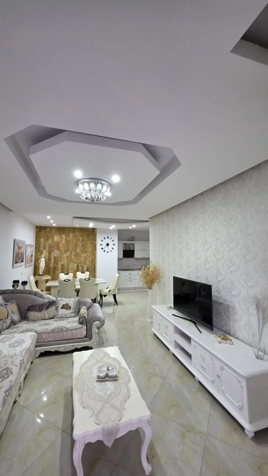 Lushnje, shitet apartament 2+1+Ballkon Kati 5, 123 m² 145.000 € 