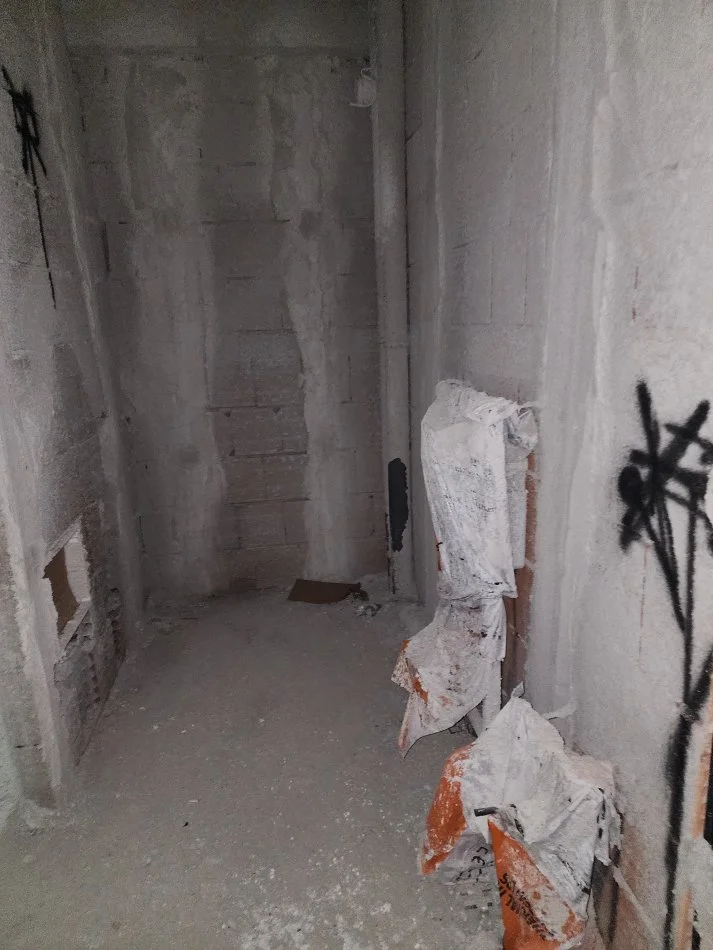 Tirane, shitet apartament 2+1+Aneks+Ballkon Kati 1, 100 m² 