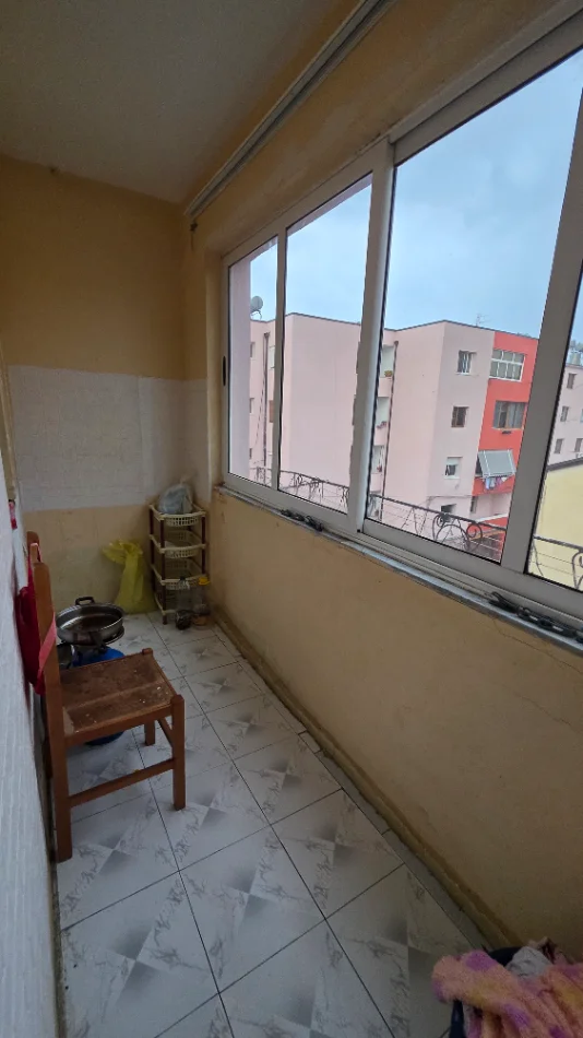 Lushnje, shitet apartament 2+1+Ballkon Kati 4, 74 m² 44.000 € 