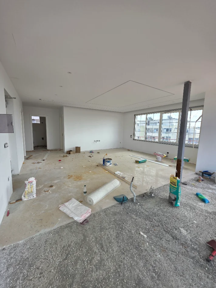 Lushnje, shitet apartament+verande | Penthouse 3+1+Aneks+Ballkon Kati 9, 480 m² 260.000 € 