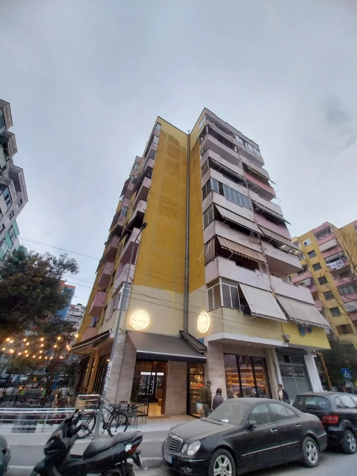 Tirane, shitet nga Pronari, pa-komision apartament 1+1+Aneks+Ballkon Kati 6, 64 m² 108 milion lek të vjetra (Rruga Panajot Pano Blv Migjeni/Nela 6)