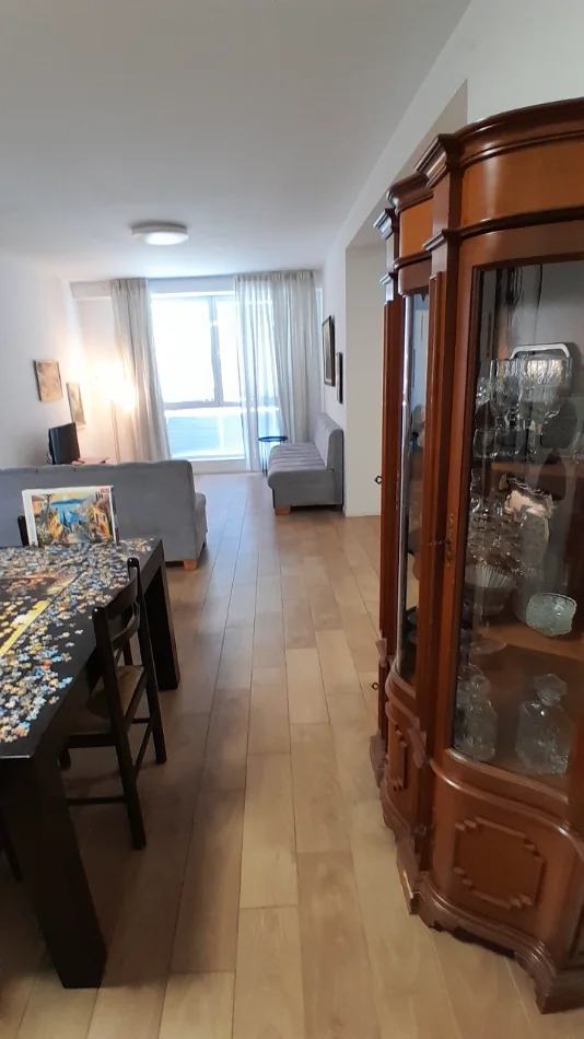 Tirane, jepet me qera apartament 1+1+Aneks+Ballkon Kati 9, 92 m² 500 € (Turdiu Garden)