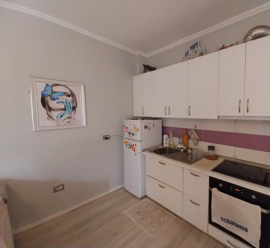 Tirane, shitet nga Pronari, pa-komision apartament 1+1+Aneks+Ballkon Kati 6, 67 m² 112.000€ i diskutushëm (Rruga Tre Dëshmorët ( JO Agjenci ))