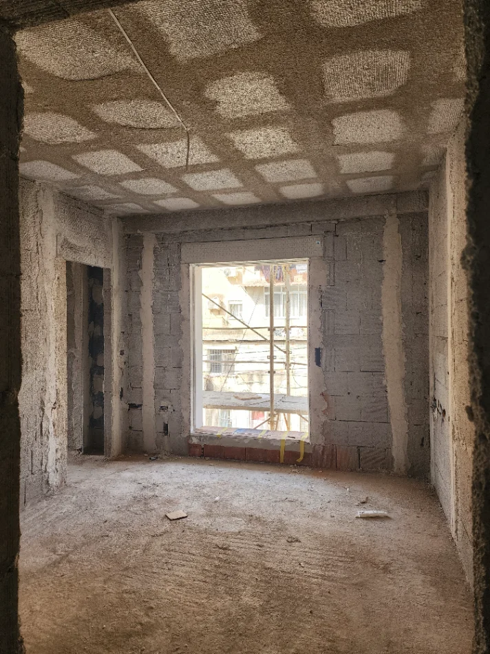 Tirane, shitet apartament 2+1+Ballkon Kati 1, 100 m² 