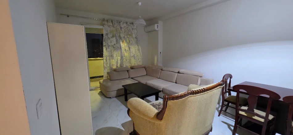 Tirane, jepet me qera apartament 2+1+Aneks+Ballkon , 75 m² 550 € (Rruga Bedri Karapici)
