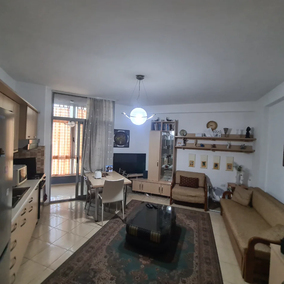 Astir, jap 1+1 te mobiluar, Kati 3, 60 m², 35000 Leke (Astir te Rotondo)