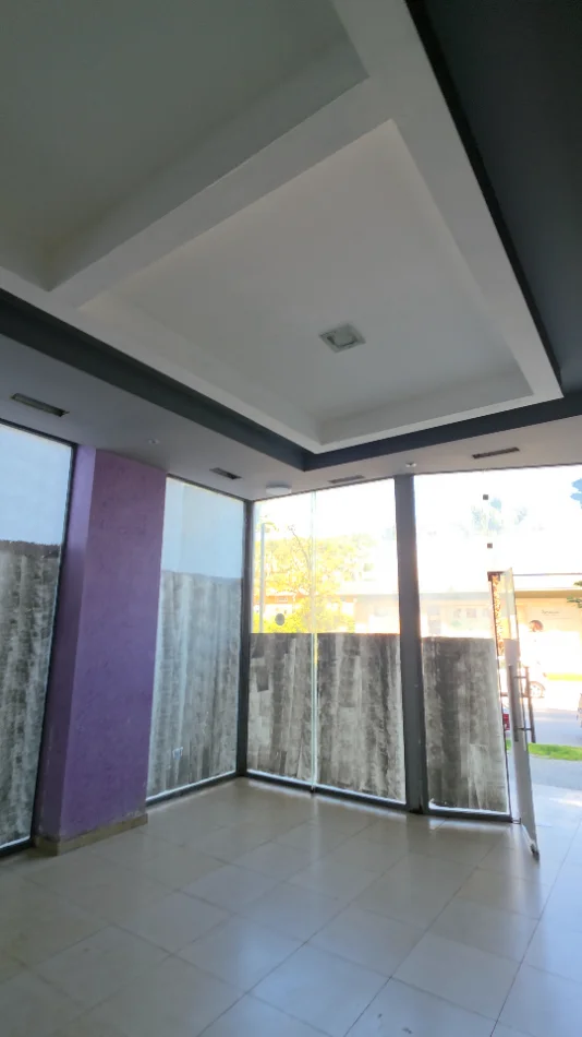 Lushnje, shitet dyqan Kati 0, 80 m² 130.000 € 