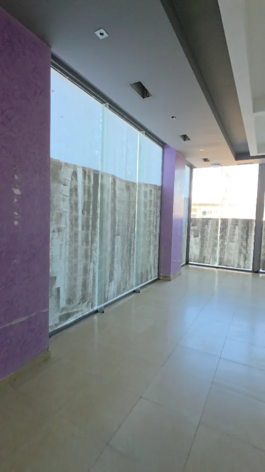 Lushnje, shitet dyqan Kati 0, 80 m² 130.000 € 