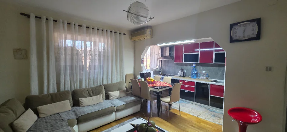 Tirane, shitet apartament 1+1+Aneks+Ballkon Kati 5, 64 m² 88.000 € (Llambi Bonata)