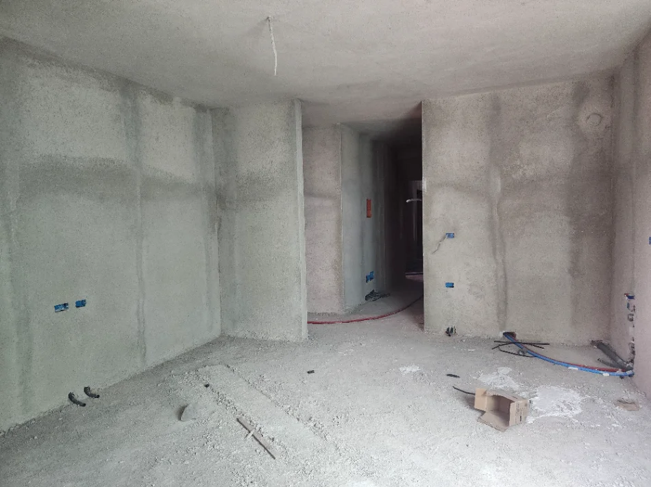 Tirane, shitet apartament 2+1+Aneks+Ballkon Kati 1, 100 m² 