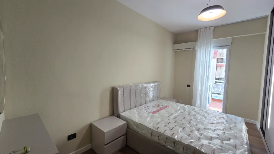 Tirane, shitet apartament 1+1 Kati 3, 62 m² 149.000 € (rruga xhanfize keko)