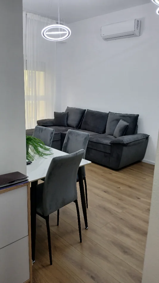 Tirane, jepet me qera apartament 1+1+Ballkon Kati 3, 54 m² 440 € (Pasho Hysa, Kaimi)