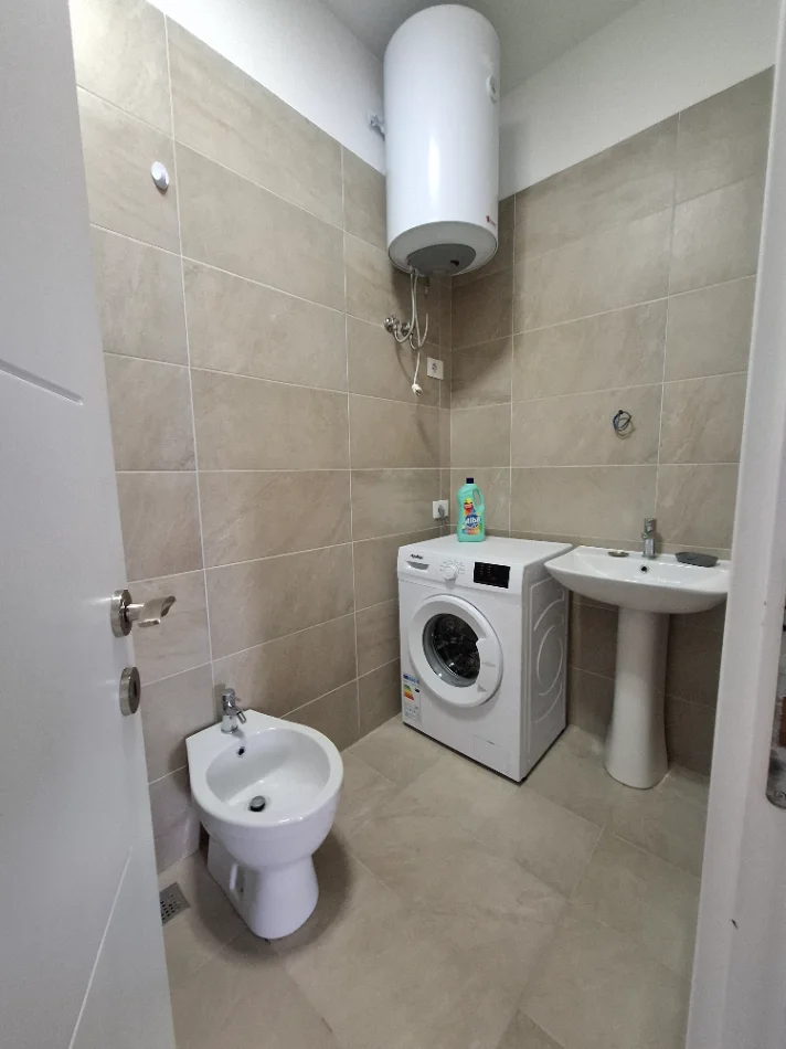 🔥🏠Apartament 2+1+2+Ballkon Kati 3, 96 m² 550 € (Prane QSUT&Fakultetit Mjeksise))