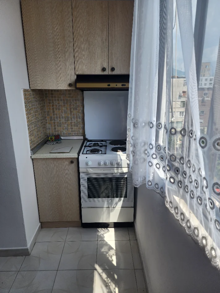 Tirane, shitet apartament 1+1+Aneks+Ballkon Kati 6, 60 m² 140.000 € 