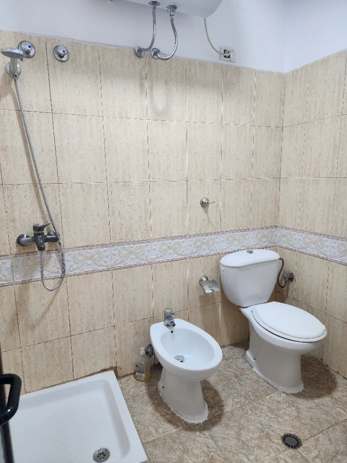 Tirane, shitet apartament 1+1+Aneks+Ballkon Kati 6, 60 m² 140.000 € 