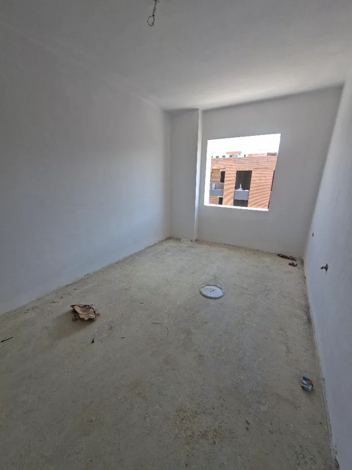 Tirane, shitet apartament 2+1  100 m² 95.000 € (KAMEZ)