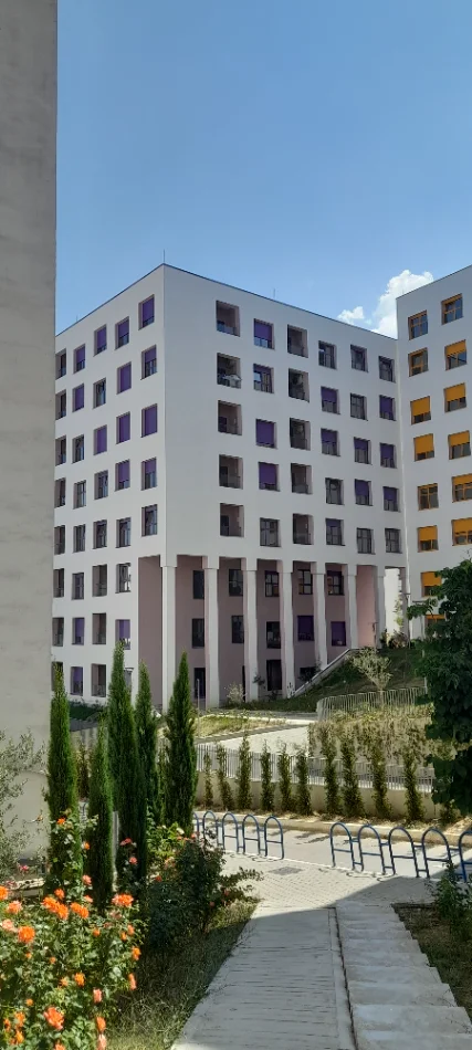 Tirane, shes apartament 1+1+Ballkon Kati 4, 64 m² 106.900 € 